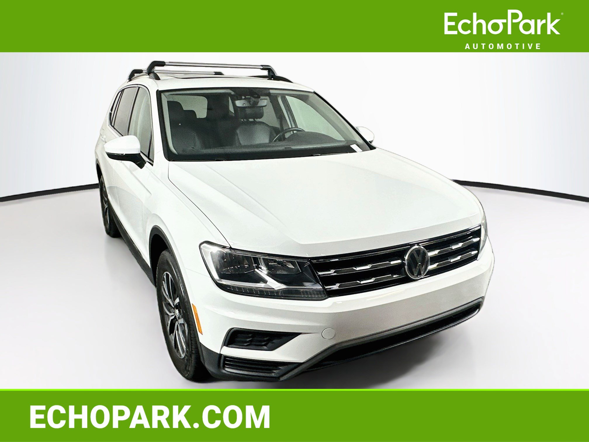 Used 2018 Volkswagen Tiguan SE w/ Panoramic Sunroof Package