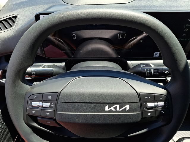 New 2026 Kia K4 FWD image 14