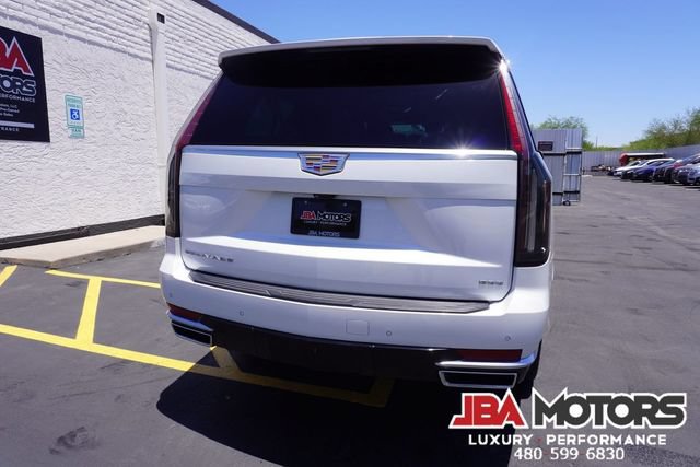 Used 2021 Cadillac Escalade ESV Premium Luxury AWD/4WD image 87