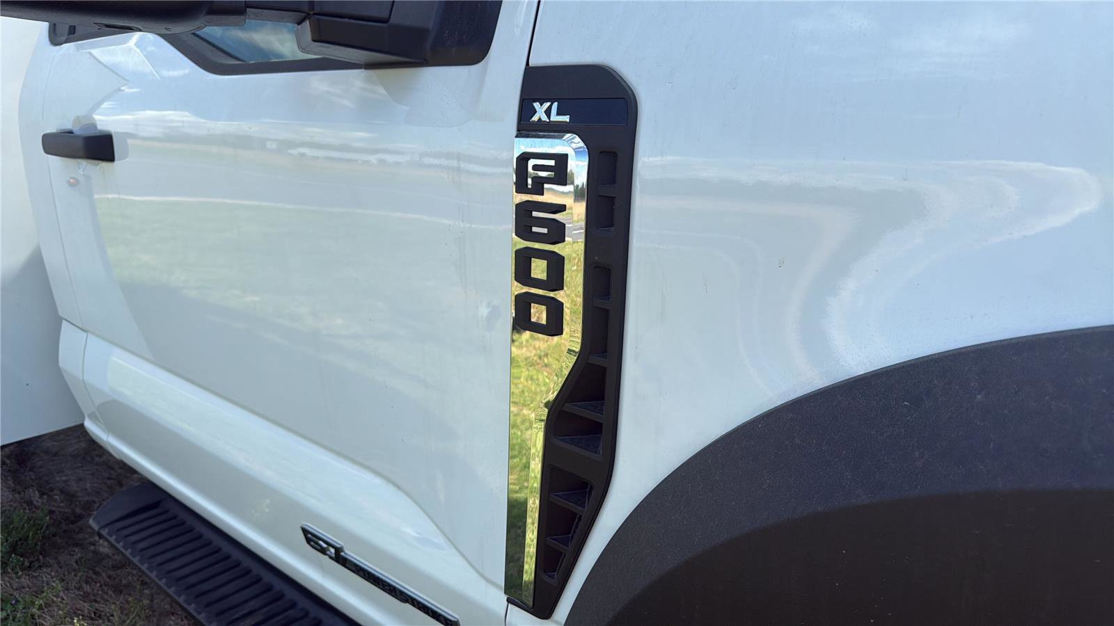 New 2025 Ford F600 4x4 Regular Cab Super Duty w/ XL Chrome Package image 22