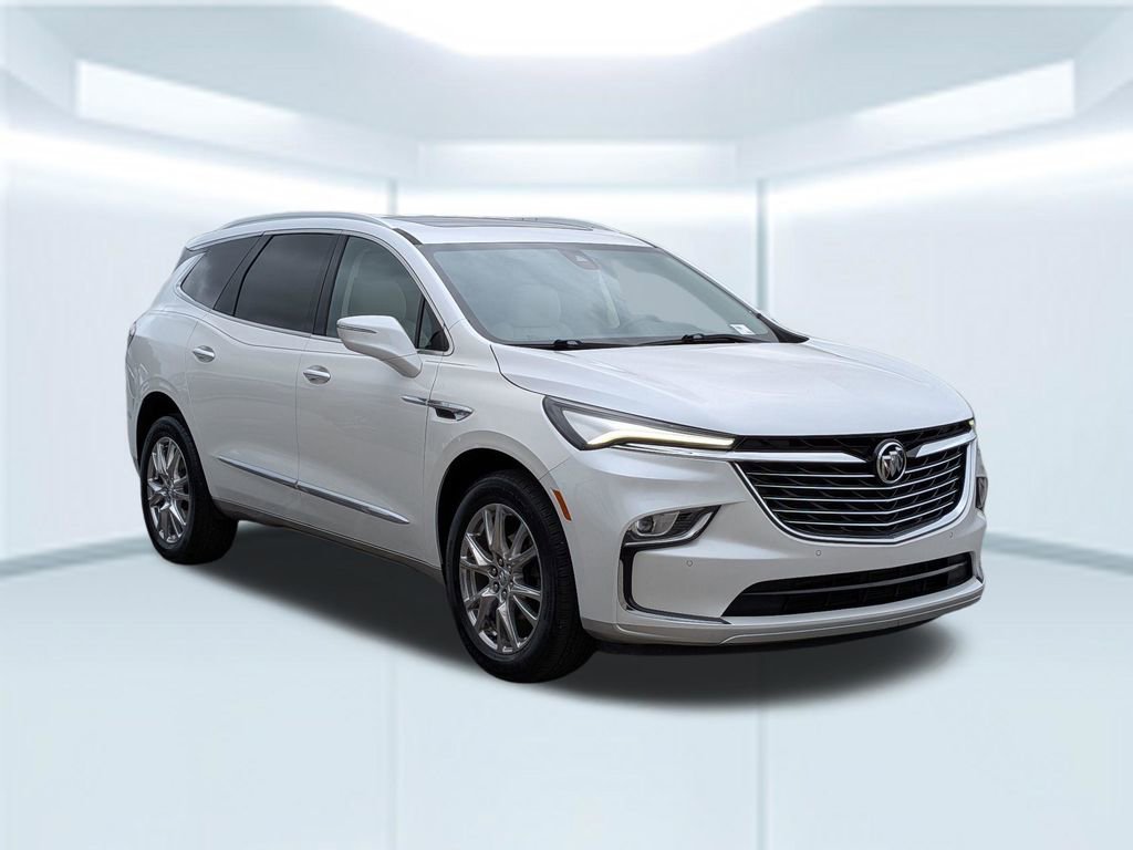 Used 2023 Buick Enclave Essence w/ Experience Buick Package FWD image 8