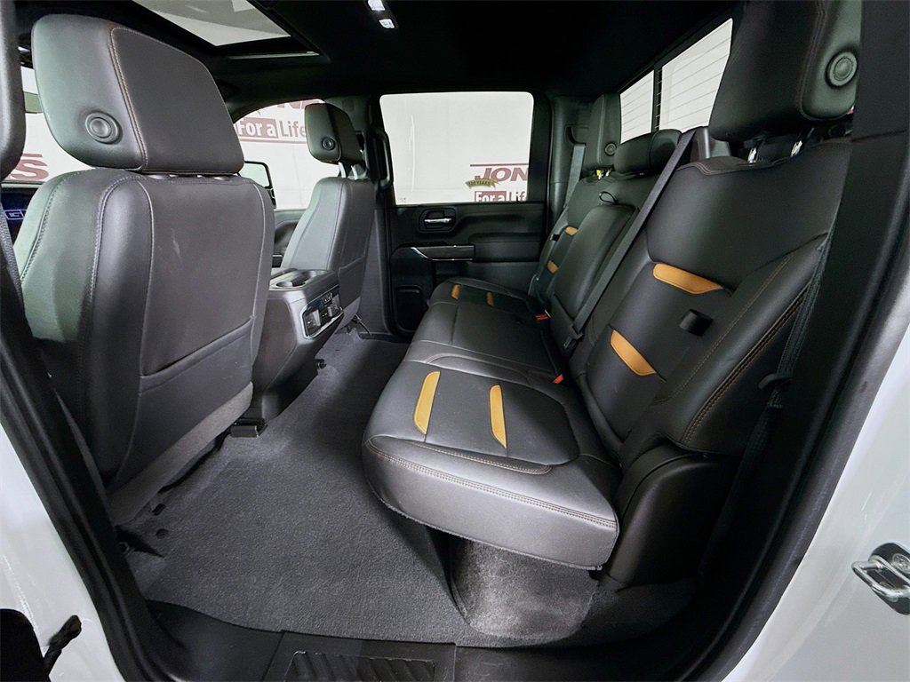 Used 2023 GMC Sierra 2500 AT4 w/ AT4 Premium Plus Package image 29