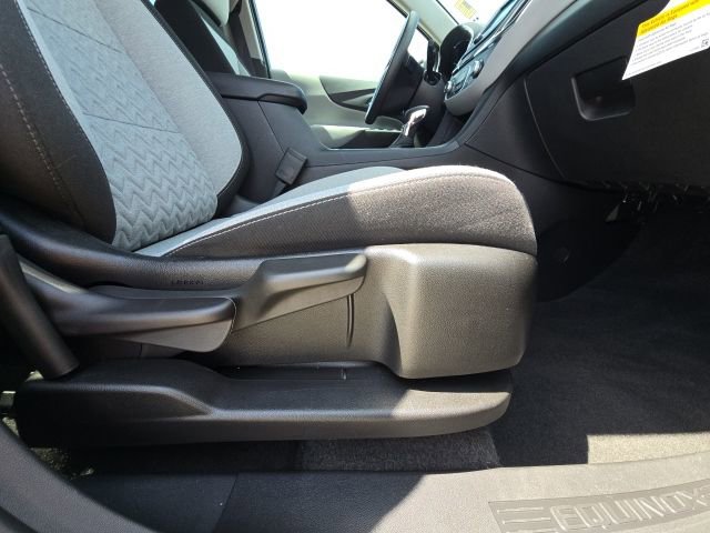Used 2023 Chevrolet Equinox LS w/ LS Convenience Package FWD image 19
