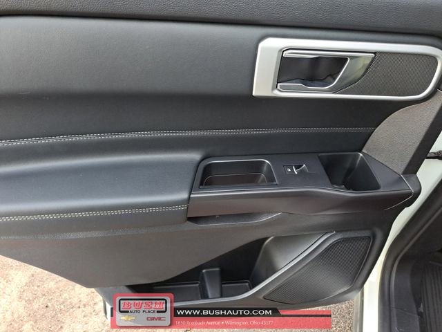 Used 2020 Ford Explorer XLT w/ Equipment Group 202A image 13