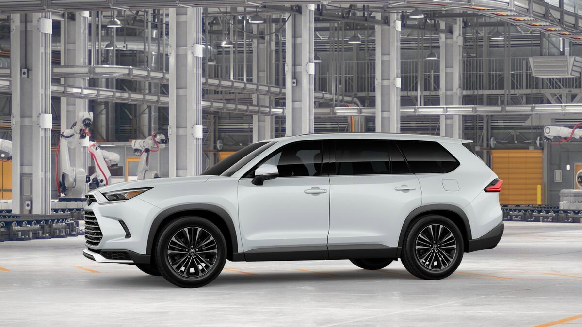 New 2026 Toyota Grand Highlander MAX Platinum image 3