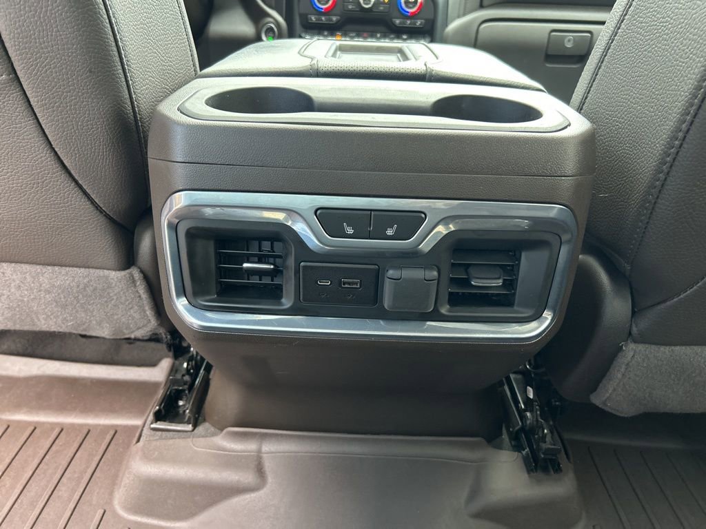 Used 2022 GMC Sierra 3500 Denali w/ Denali Ultimate Package image 12
