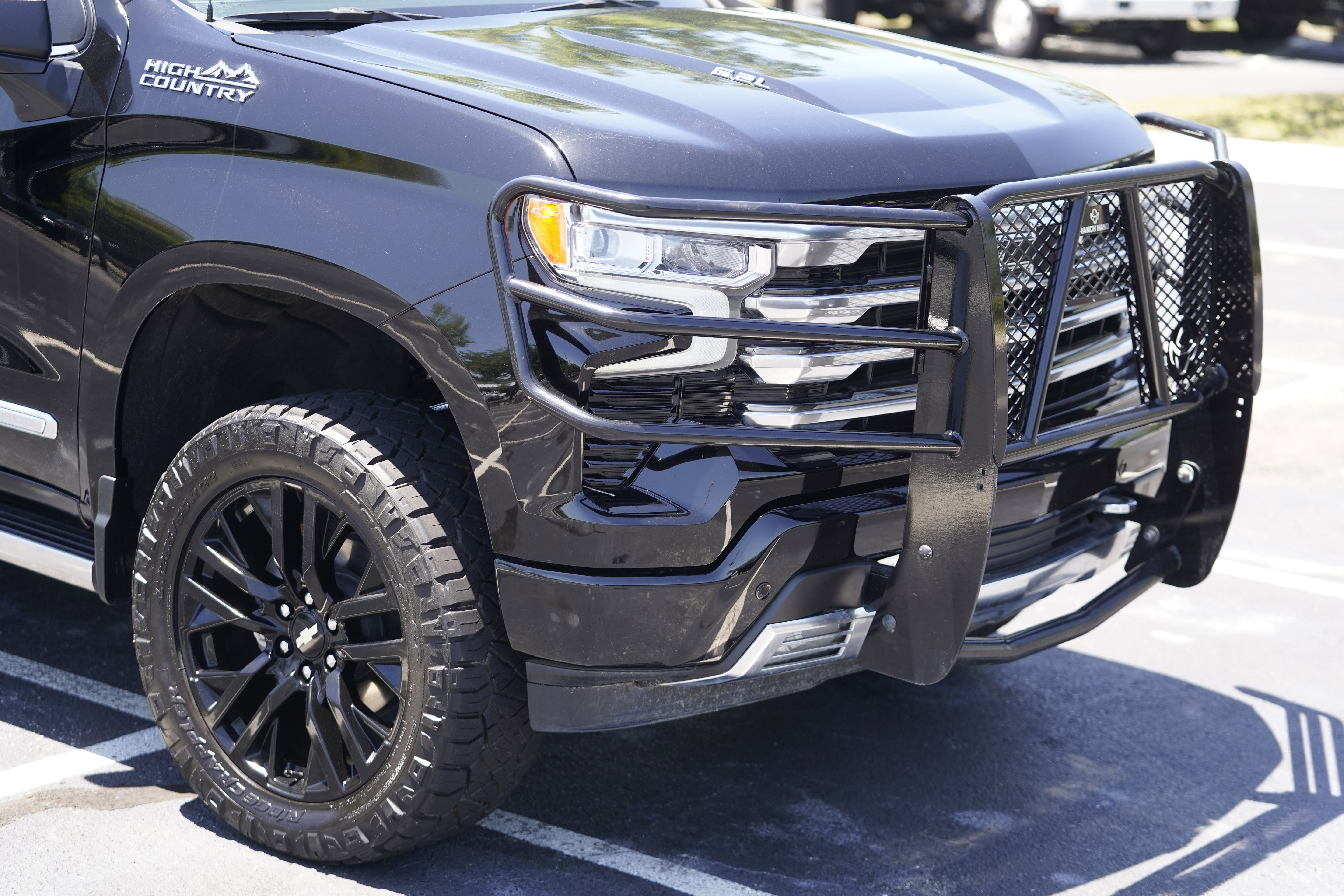 Used 2024 Chevrolet Silverado 1500 High Country AWD/4WD image 48