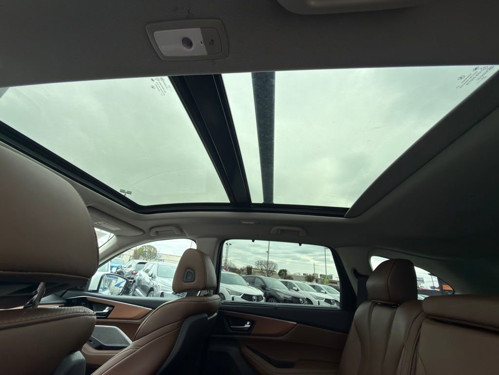 Certified 2024 Acura MDX SH-AWD w/ Technology Package image 38