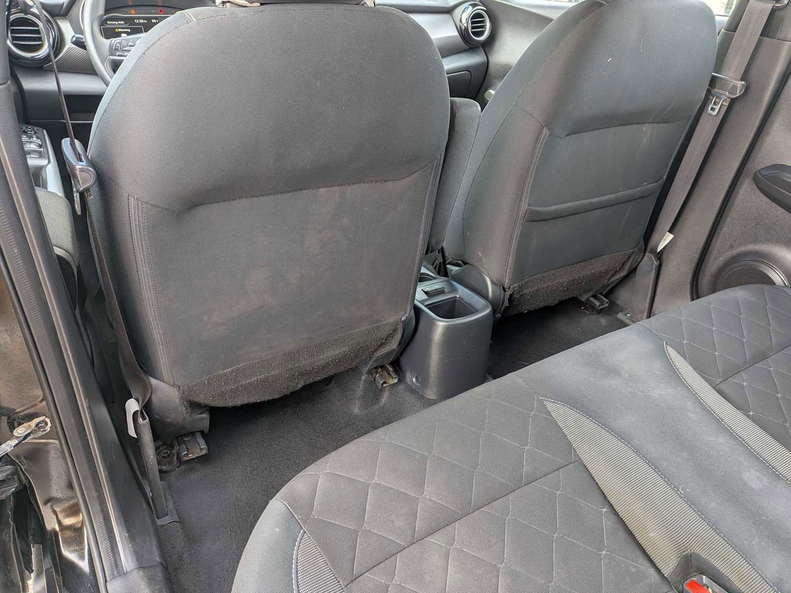 Used 2020 Nissan Kicks SV image 16