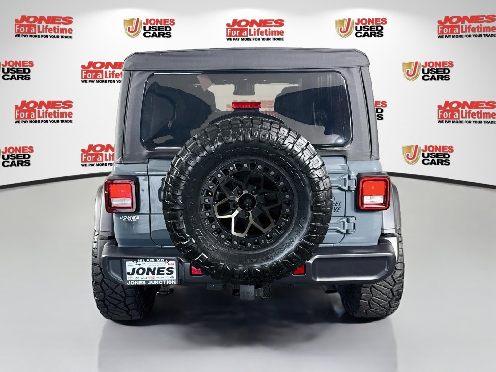 Used 2025 Jeep Wrangler Unlimited Sport AWD/4WD image 14