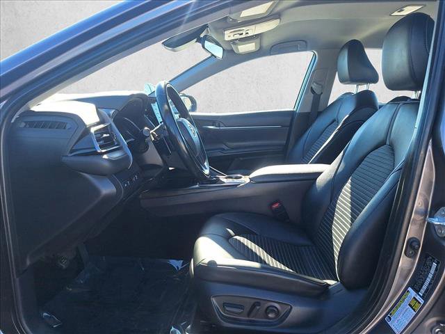 Used 2023 Toyota Camry SE image 10