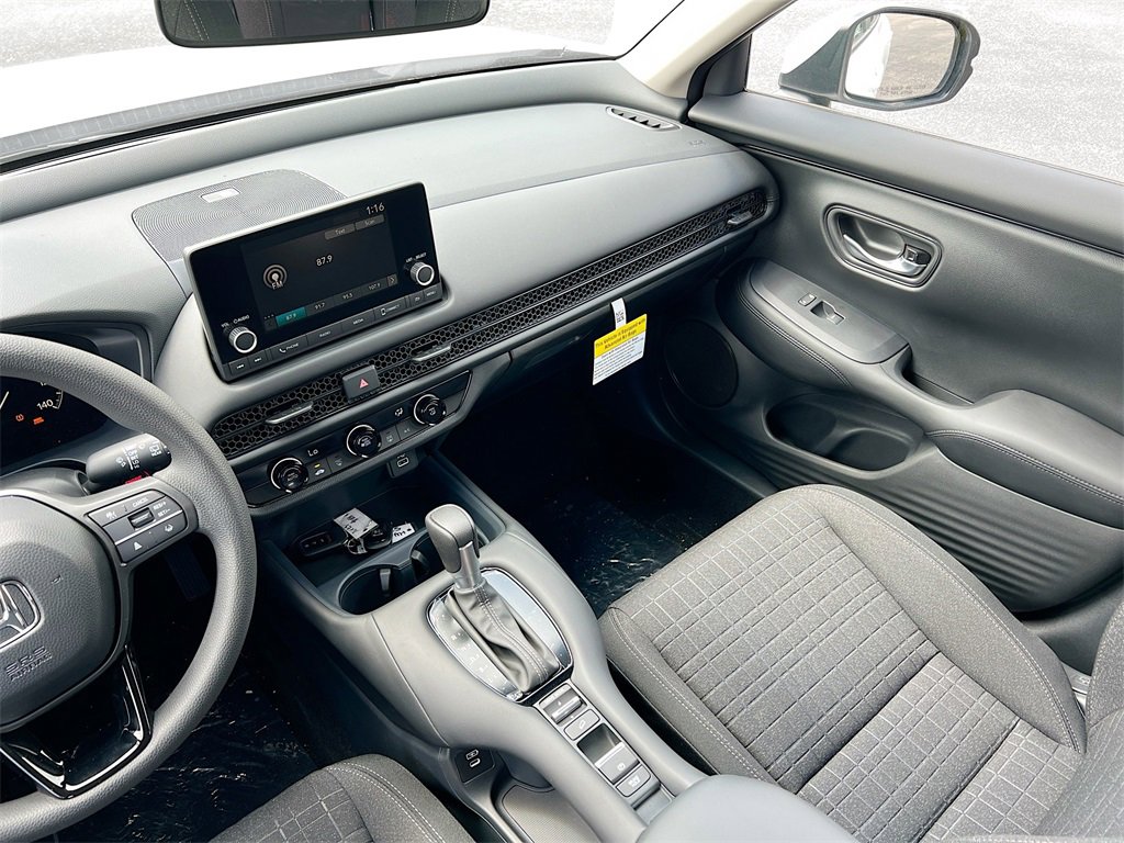New 2025 Honda HR-V LX image 23