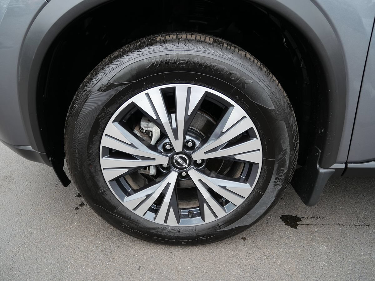 Used 2022 Nissan Rogue SV w/ SV Premium Package AWD/4WD image 36