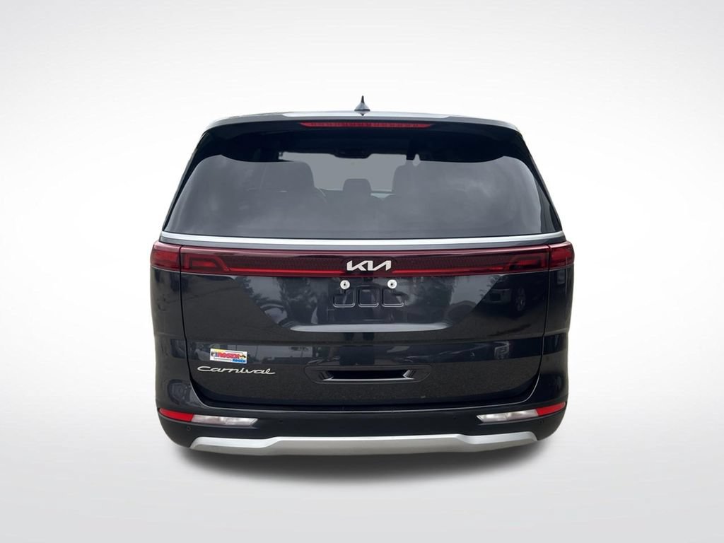 Certified 2022 Kia Carnival LX FWD image 40