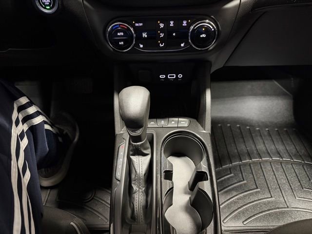 Used 2023 Chevrolet TrailBlazer LT w/ Convenience Package image 33