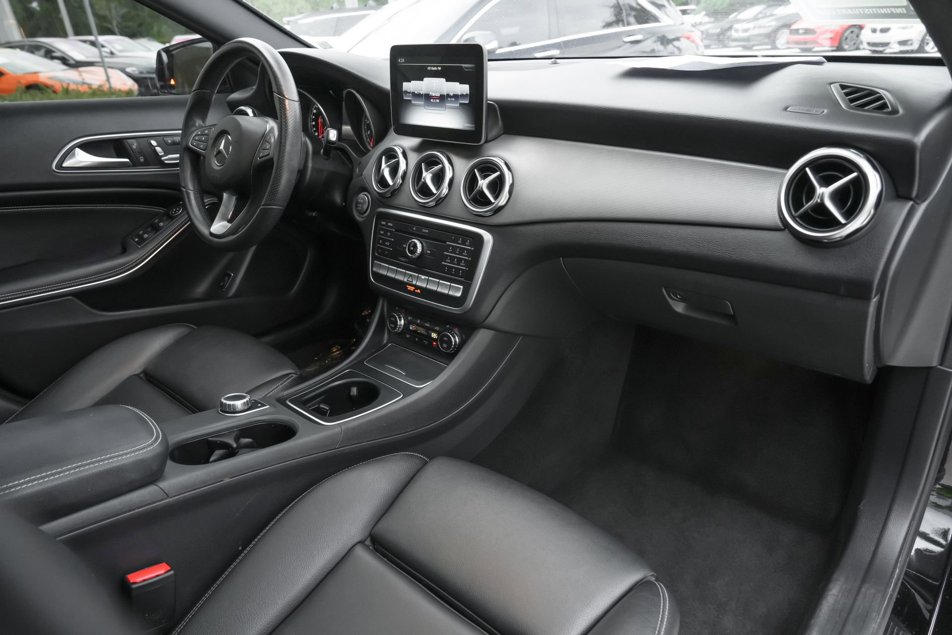 Used 2020 Mercedes-Benz GLA 250 4MATIC image 40