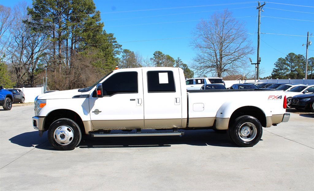 Used 2012 Ford F450 Lariat w/ Lariat Ultimate Pkg image 4
