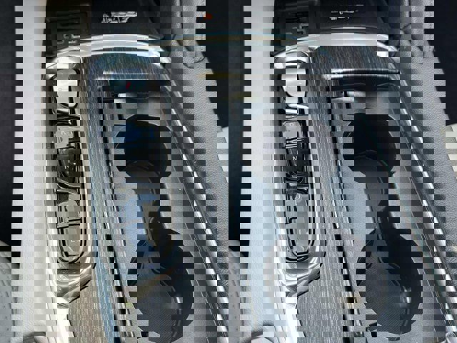 Used 2023 Buick Enclave Avenir w/ LPO, Floor Liner Package image 25