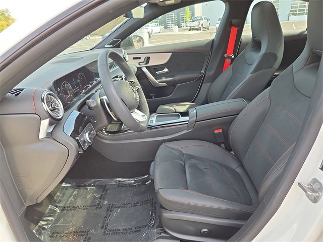 New 2025 Mercedes-Benz CLA 35 AMG 4MATIC image 25