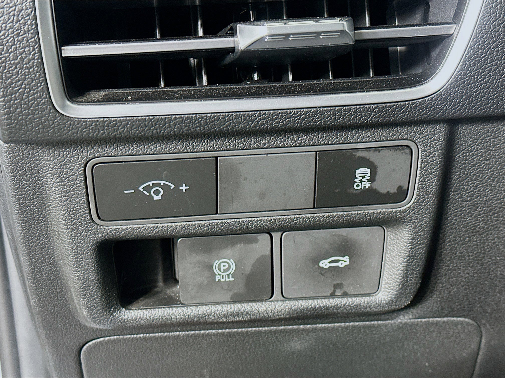 Used 2025 Hyundai Sonata SEL FWD image 17