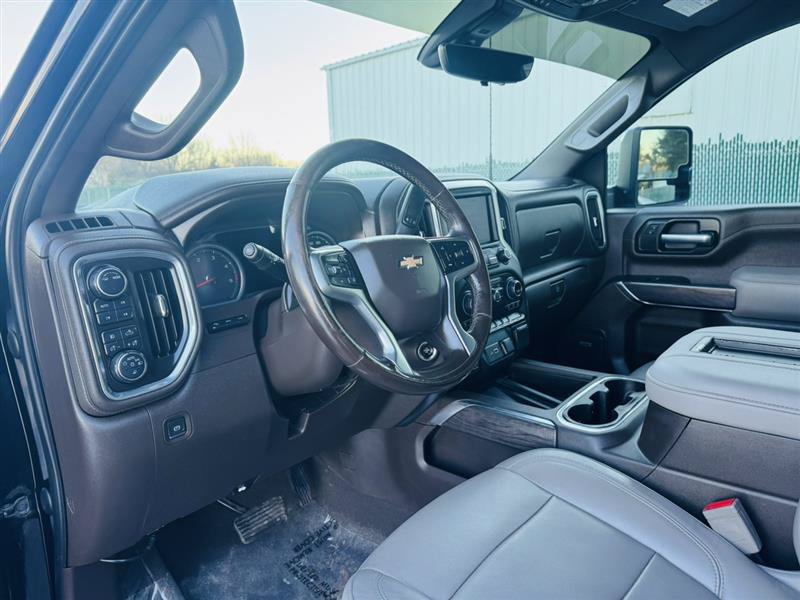 Used 2020 Chevrolet Silverado 2500 LTZ w/ LTZ Texas Edition AWD/4WD image 31