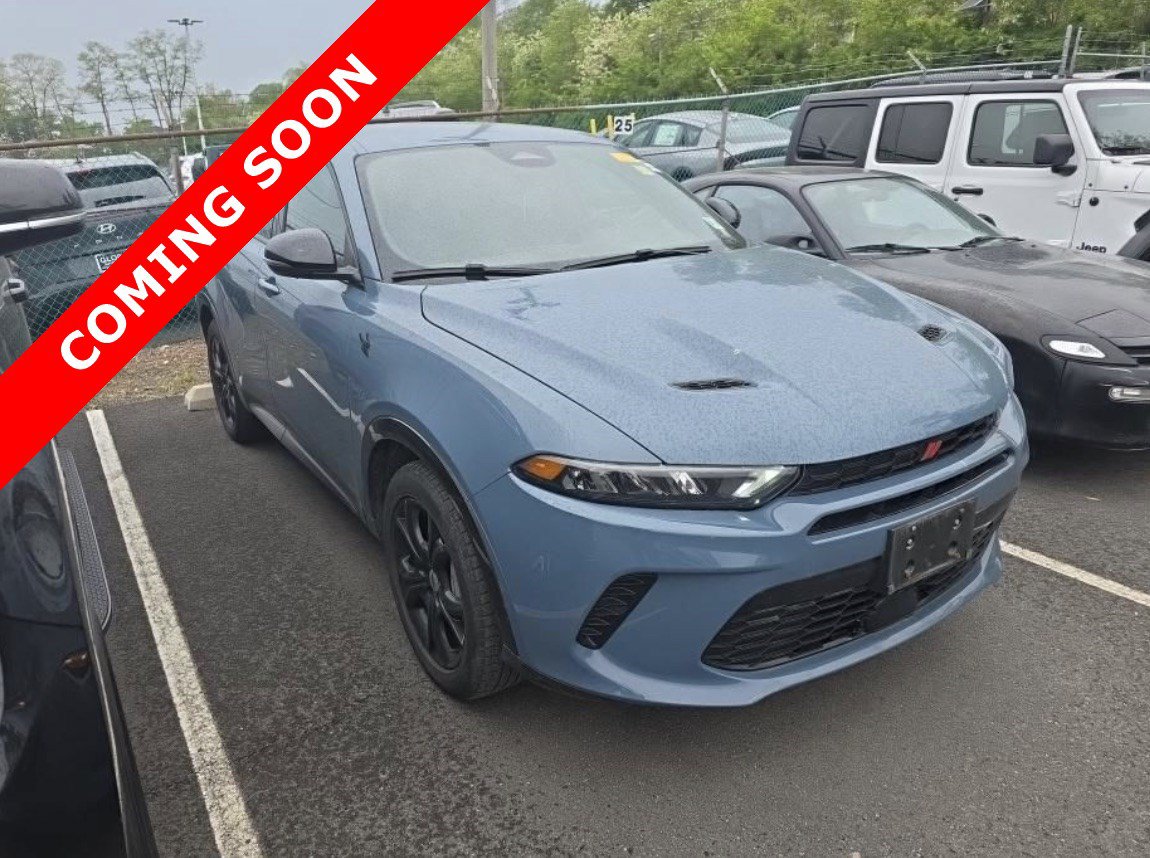 Used 2024 Dodge Hornet R/T w/ R/T Blacktop Package AWD/4WD image 3