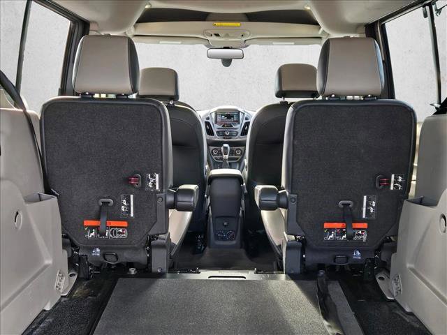Used 2016 Ford Transit Connect Titanium image 7