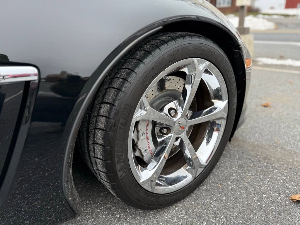 Used 2013 Chevrolet Corvette Grand Sport w/ 3LT Preferred Equipment Group image 10