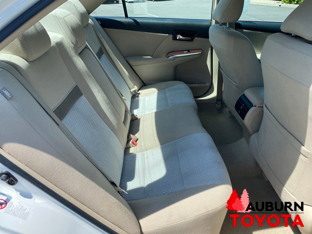 Used 2012 Toyota Camry XLE FWD image 16
