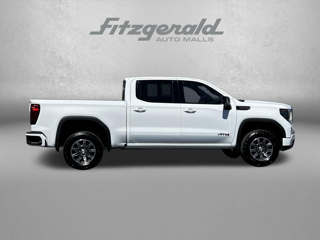 Used 2025 GMC Sierra 1500 AT4 AWD/4WD image 3