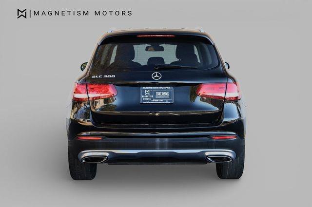 Used 2016 Mercedes-Benz GLC 300 image 8