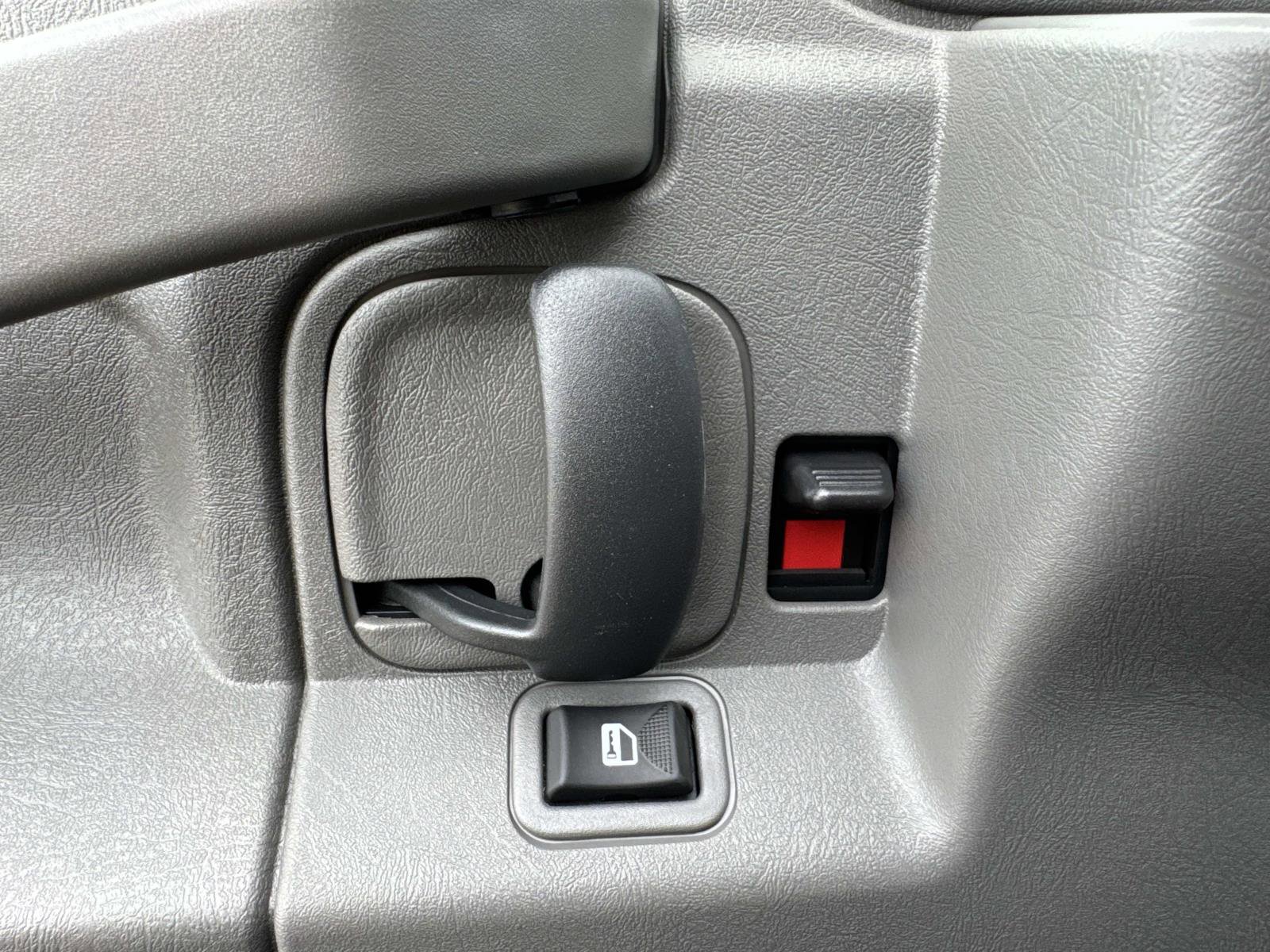 New 2025 GMC Savana 2500 w/ Driver Convenience Package image 20