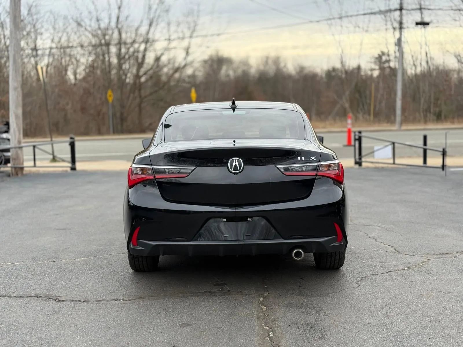 Used 2019 Acura ILX image 5