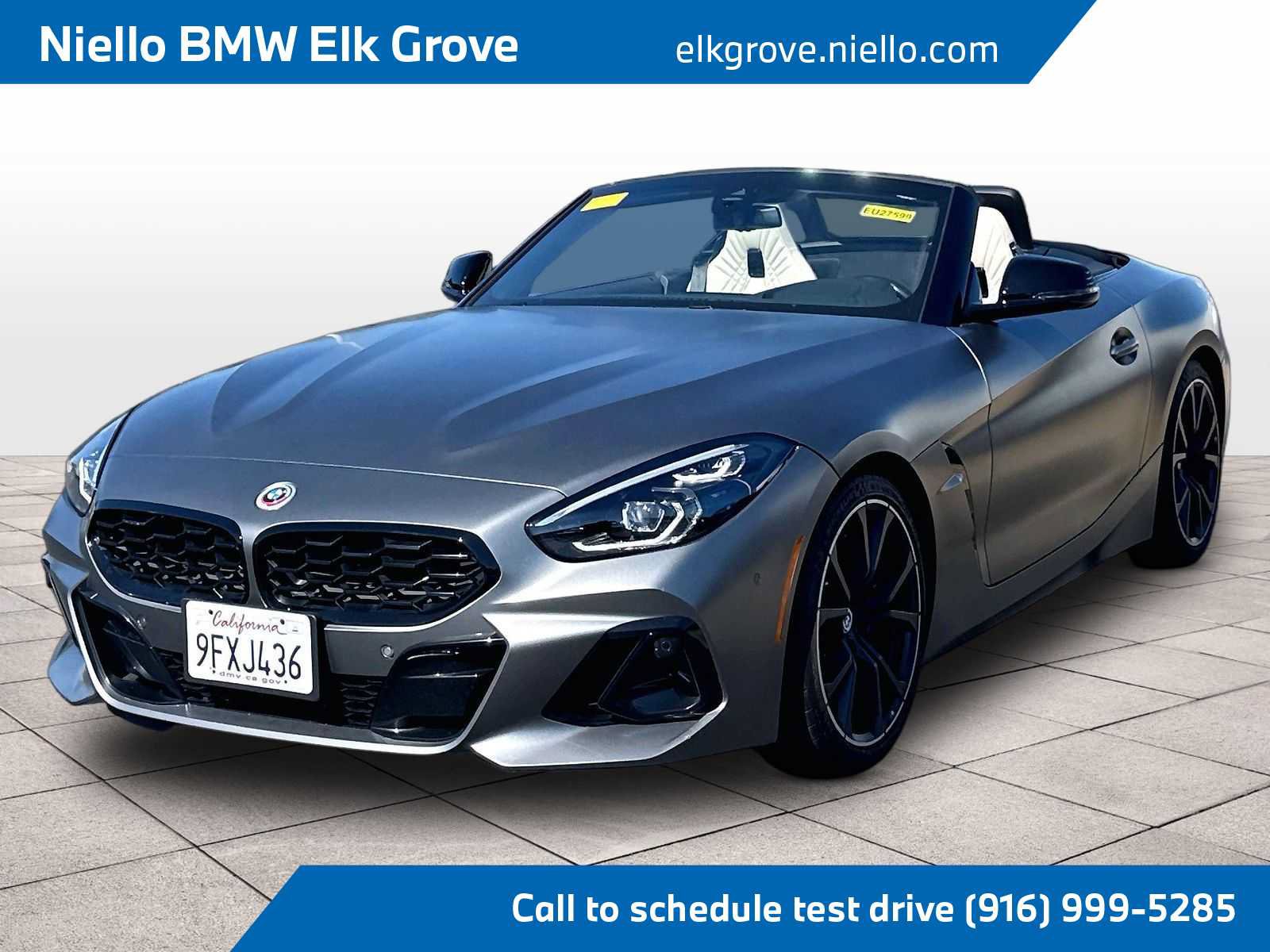 Used 2023 BMW Z4 M40i w/ Premium Package RWD image 1