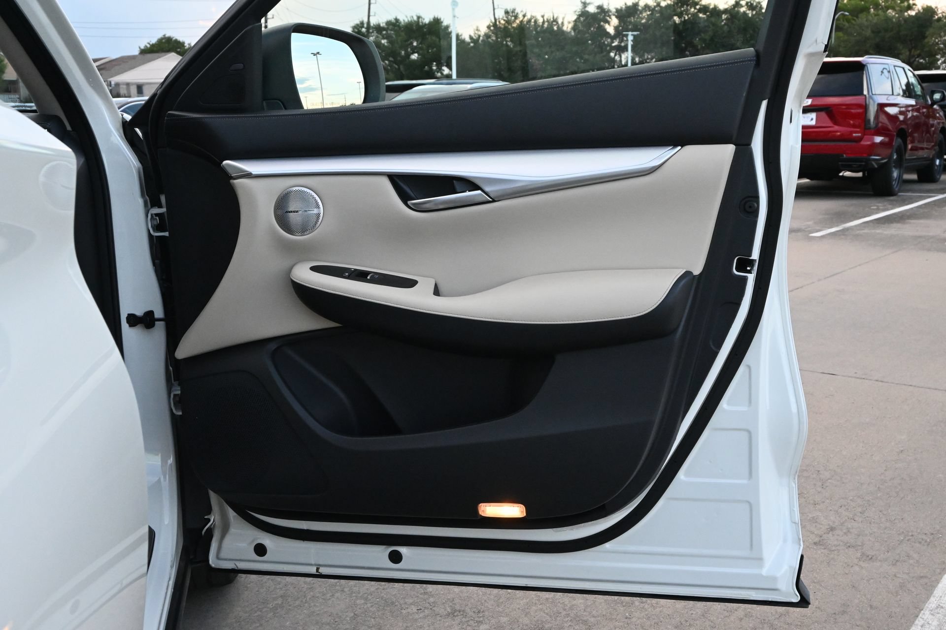 Used 2022 INFINITI QX50 Essential FWD image 26