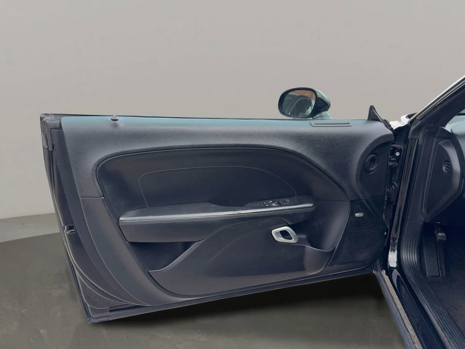 Used 2017 Dodge Challenger GT w/ Driver Convenience Group image 16