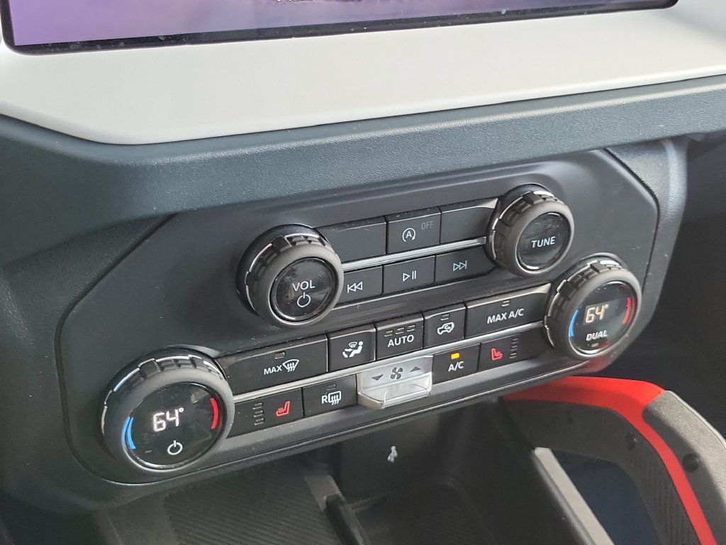 Used 2026 Ford Bronco Heritage Edition AWD/4WD image 28