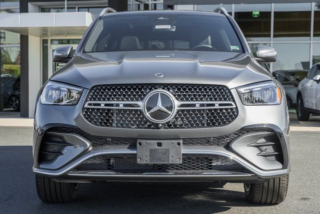 New 2026 Mercedes-Benz GLE 450 4MATIC image 2