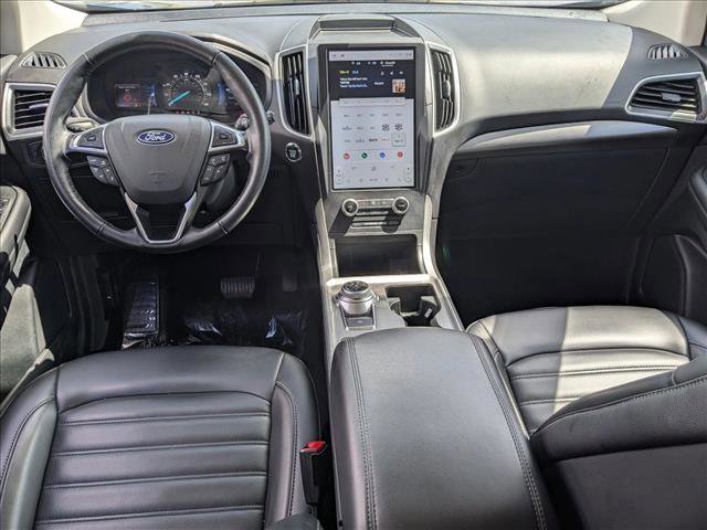 Used 2024 Ford Edge SEL image 16