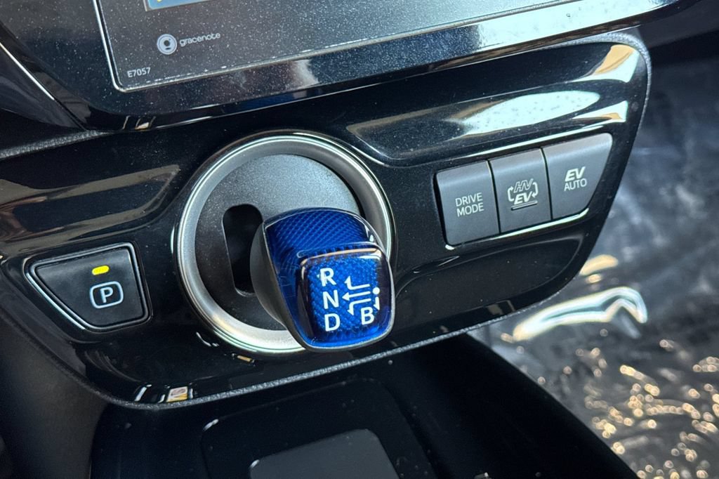 Used 2020 Toyota Prius Prime XLE FWD image 21