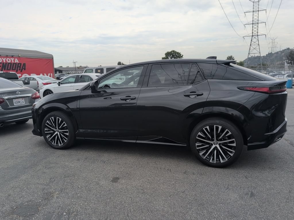 Used 2023 Lexus RZ 450e Premium w/ Cold Area Package AWD/4WD image 8