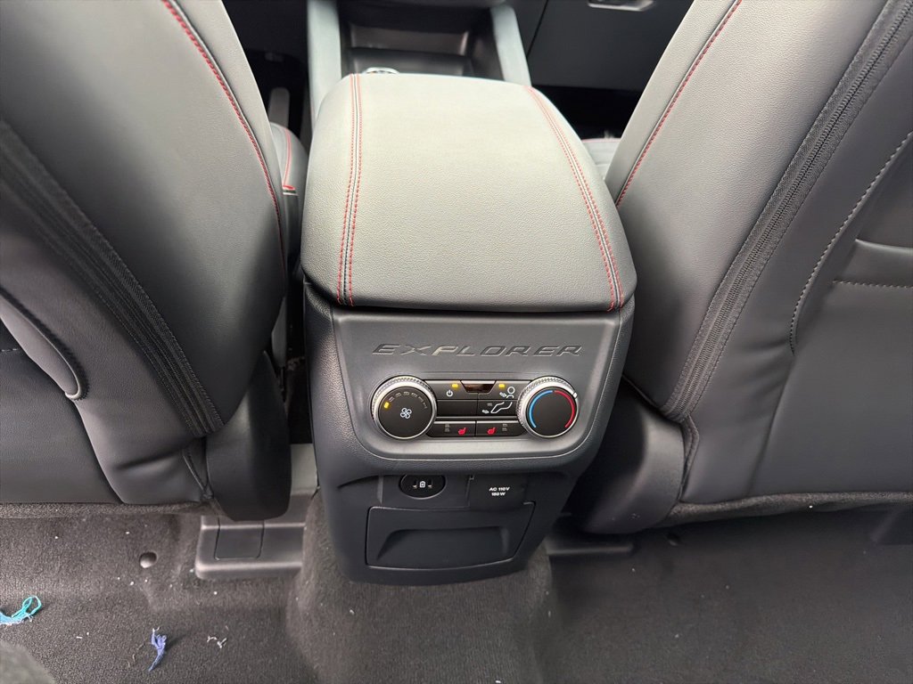 New 2026 Ford Explorer ST-Line w/ ST-Line Street Pack image 26