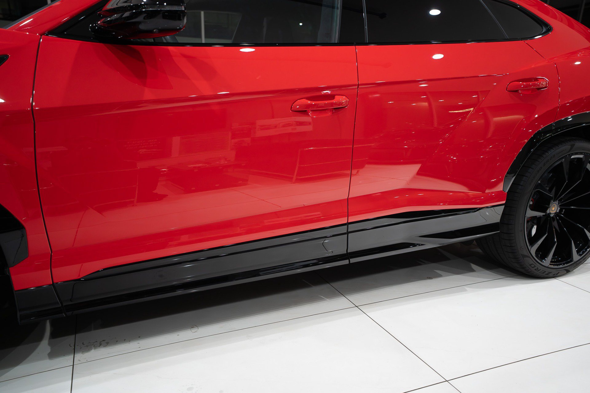 Used 2022 Lamborghini Urus AWD/4WD image 63