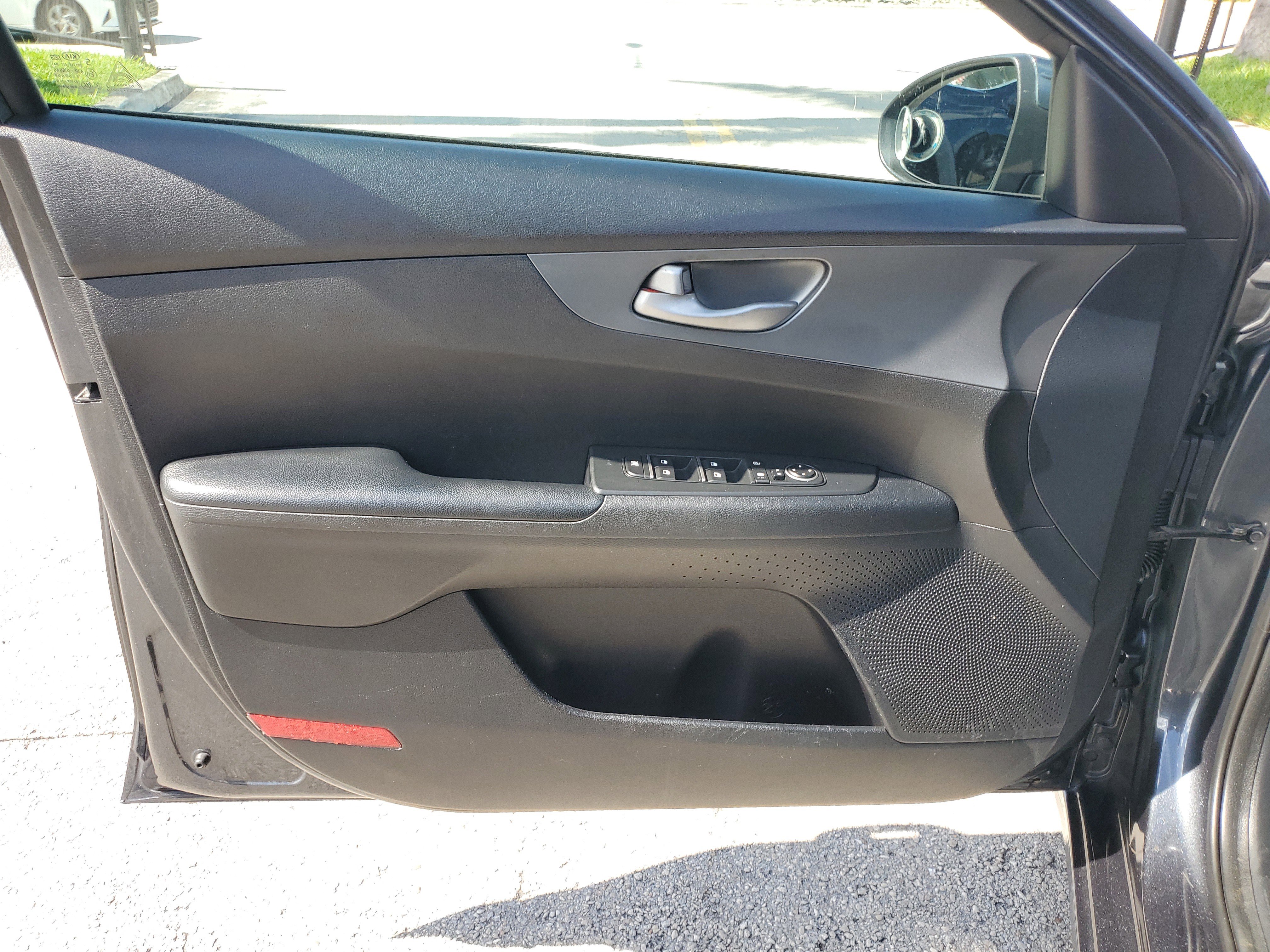 Used 2019 Kia Forte LXS image 25