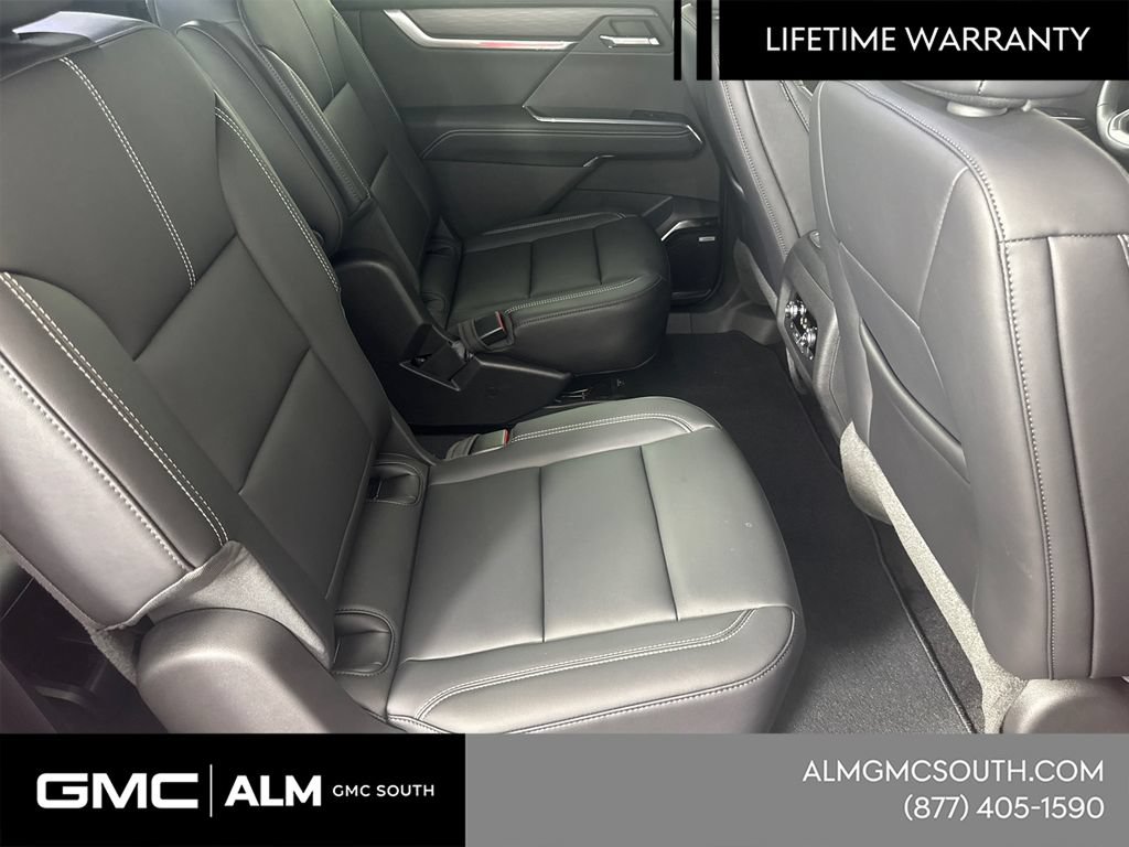 New 2026 GMC Acadia Elevation w/ Black Edition FWD image 17