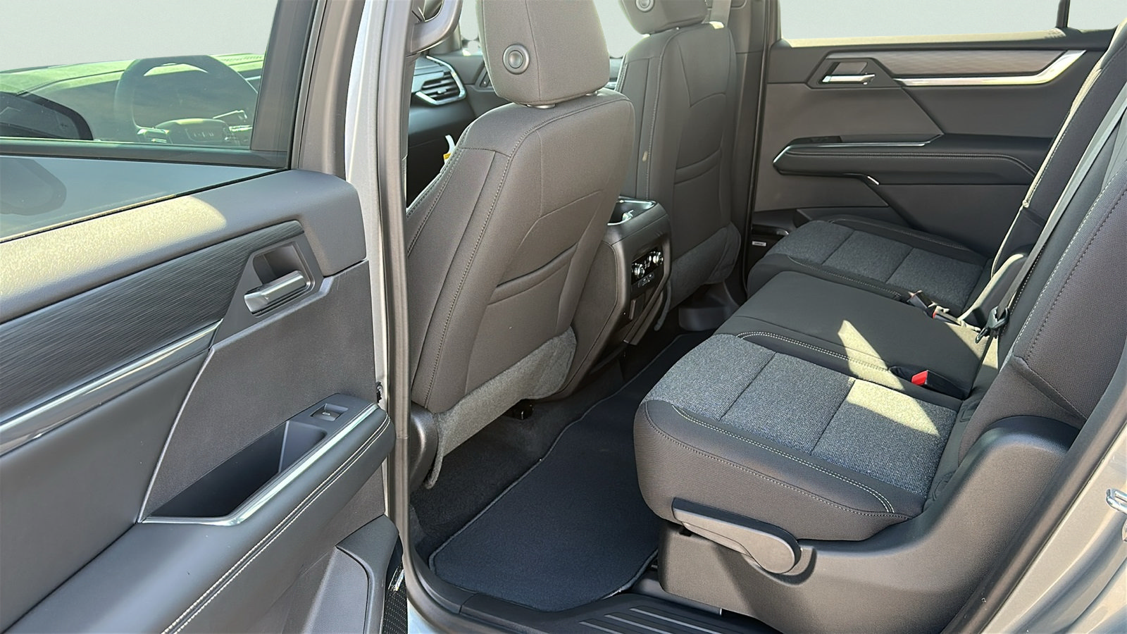 New 2026 GMC Acadia Elevation FWD image 26
