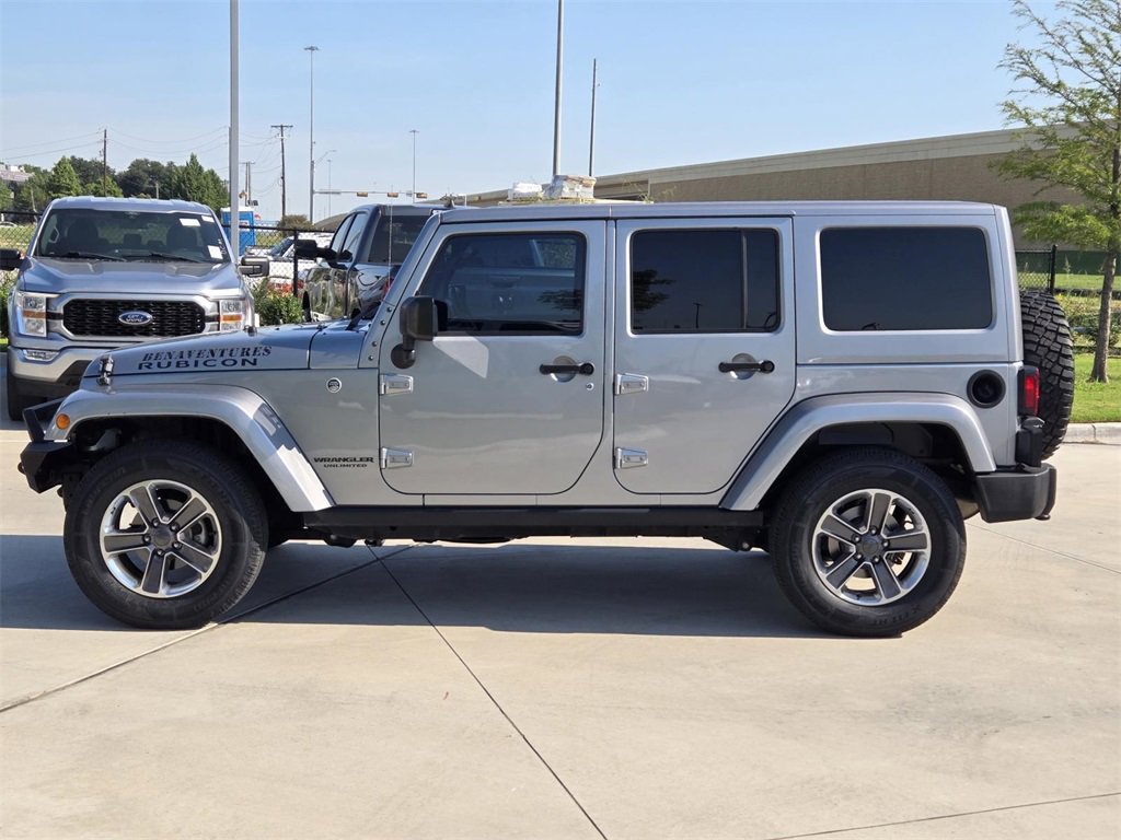 Used 2017 Jeep Wrangler Unlimited Rubicon w/ Connectivity Group image 3