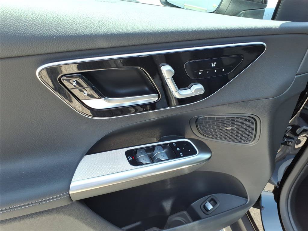 New 2026 Mercedes-Benz GLC 300 4MATIC image 14