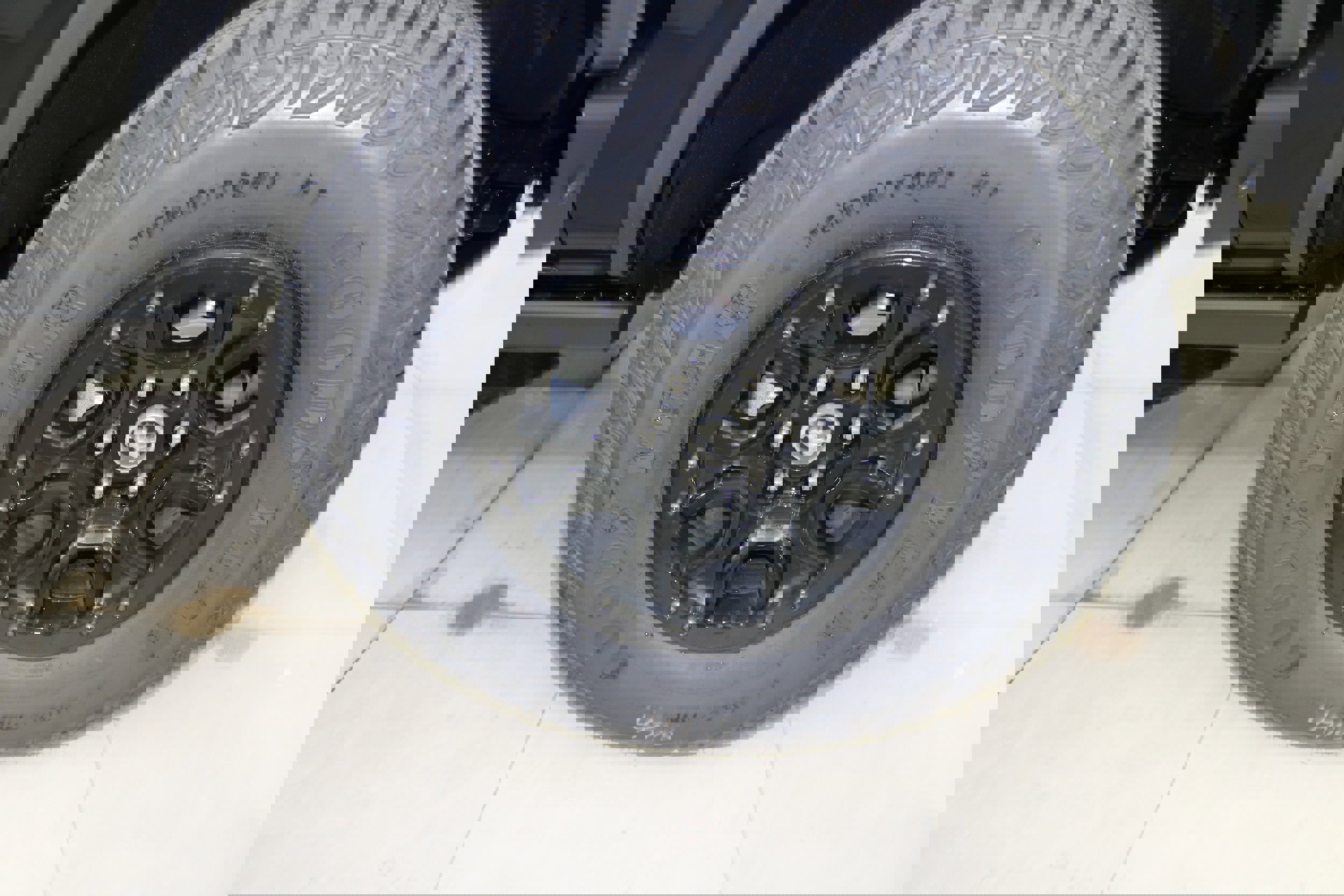 New 2025 Ford Bronco Badlands image 32