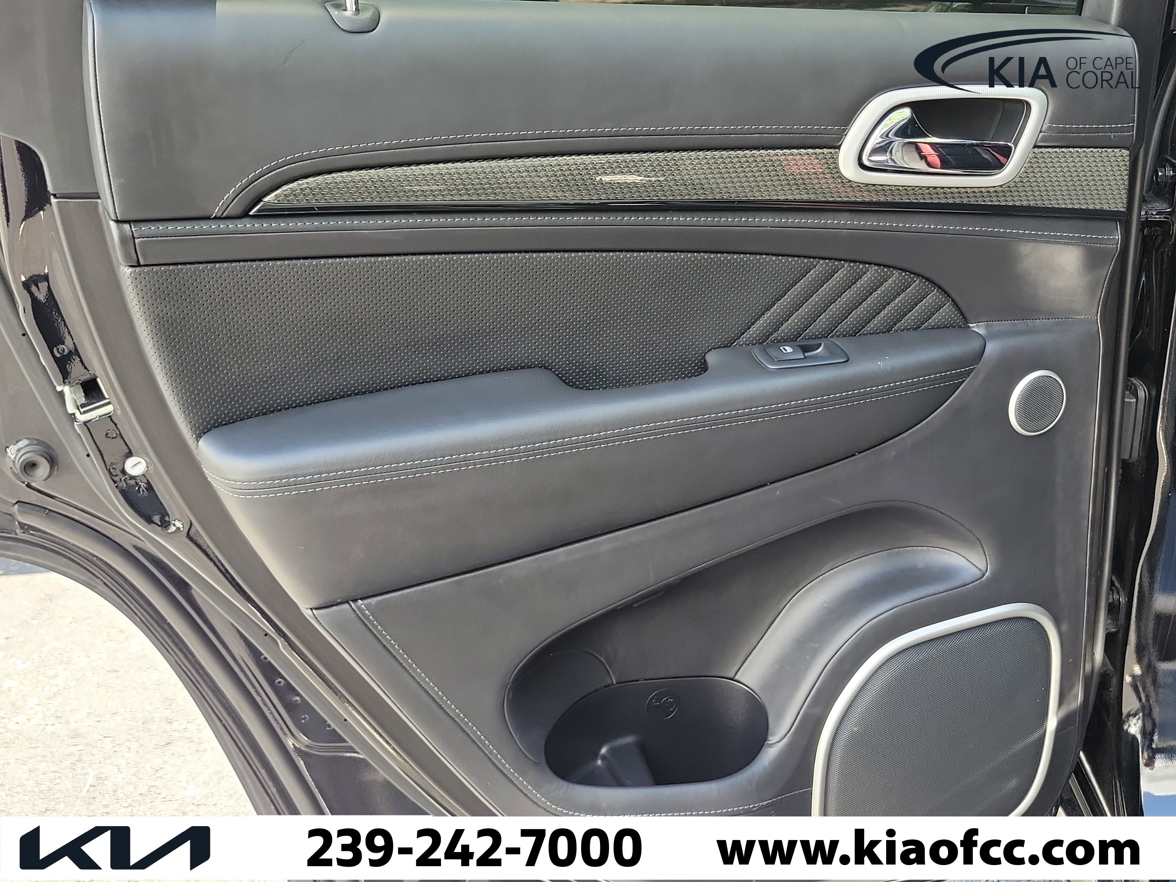 Used 2020 Jeep Grand Cherokee Trackhawk AWD/4WD image 13